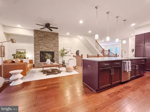 Living - 23448 Epperson Sq, Brambleton, VA 20148 photo 3 of 8