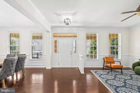 Entry Way - 43245 Barnstead Dr, Ashburn, VA 20148 photo 5 of 12