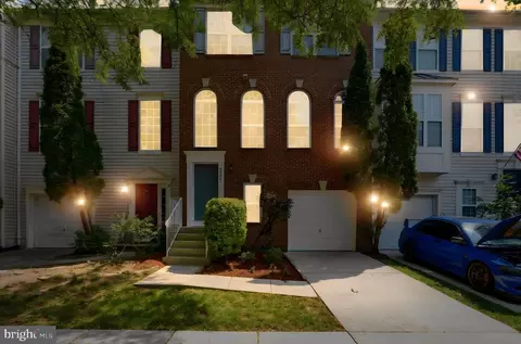 Exterior - 43451 Laidlow St, Chantilly, VA 20152 photo 7 of 7