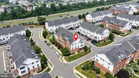View/Area - 43002 Rosemount Woods Ter, Ashburn, VA 20148 photo 1 of 5