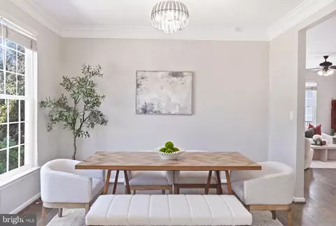Dining - 42472 Mandolin St, Chantilly, VA 20152 photo 1 of 4