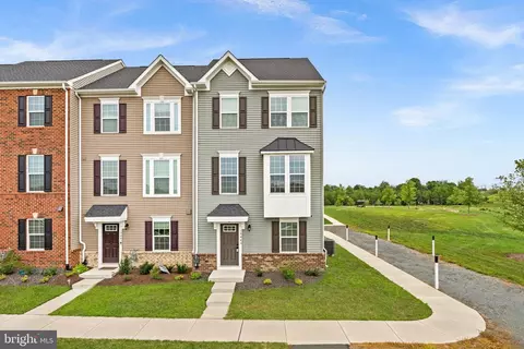 19443 Spokan Sq, Leesburg, VA 20175