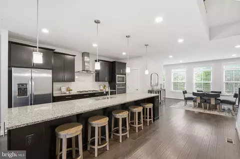 Entry Way - 43451 Charitable St, Ashburn, VA 20148 photo 5 of 11