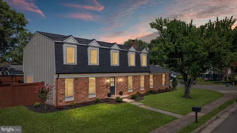 401 Crestwood SW, Leesburg, VA 20175