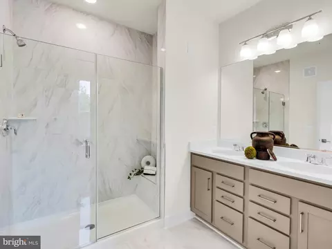 Bath - 42920 Firefly Sonata Ter #101, Ashburn, VA 20148 photo 1 of 2