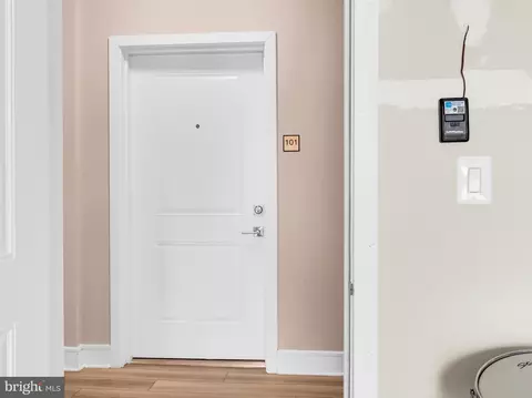 Entry Way - 42920 Firefly Sonata Ter #101, Ashburn, VA 20148 photo 1 of 1