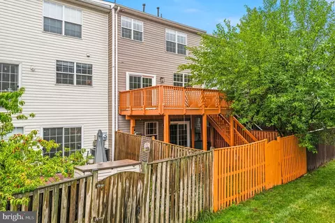 Exterior - 43686 Phelps Ter, Ashburn, VA 20147 photo 5 of 5
