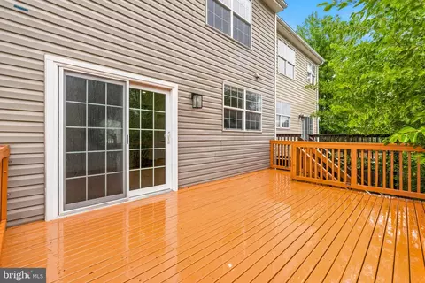 Exterior - 43686 Phelps Ter, Ashburn, VA 20147 photo 3 of 5