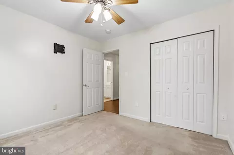 Bedroom - 43686 Phelps Ter, Ashburn, VA 20147 photo 5 of 5