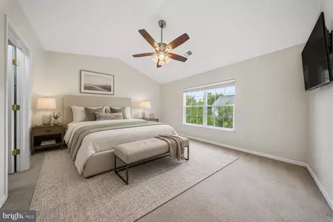 Bedroom - 43686 Phelps Ter, Ashburn, VA 20147 photo 1 of 5