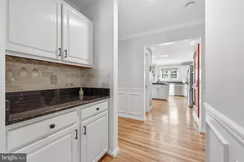 Entry Way - 21598 Goodwin Ct, Broadlands, VA 20148 photo 5 of 18