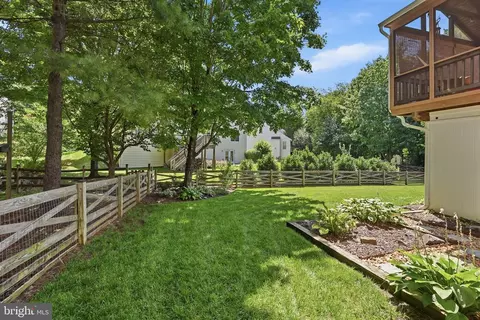21598 Goodwin Ct, Broadlands, VA 20148 photo 6