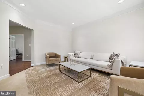 Living - 22411 Conservancy Dr, Ashburn, VA 20148 photo 2 of 5