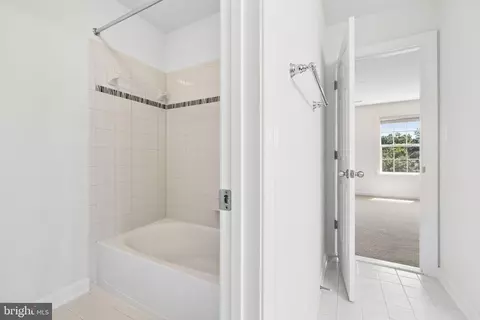 Entry Way - 22411 Conservancy Dr, Ashburn, VA 20148 photo 13 of 13