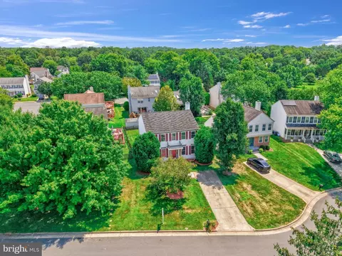 View/Area - 3 Whaley Ct, Sterling, VA 20165 photo 5 of 14