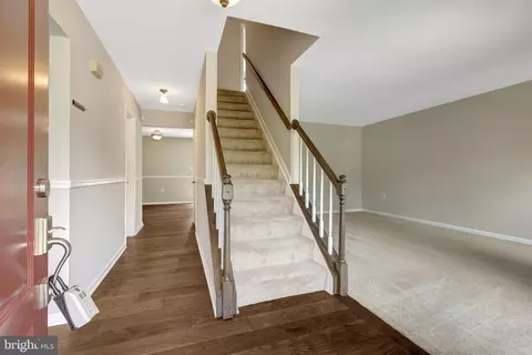 Entry Way - 3 Whaley Ct, Sterling, VA 20165 photo 1 of 2