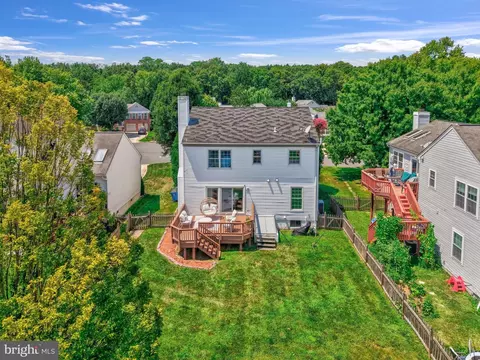 View/Area - 3 Whaley Ct, Sterling, VA 20165 photo 3 of 14