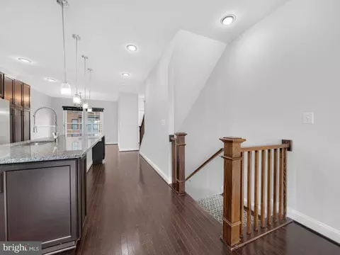 Entry Way - 20415 Codman Dr, Ashburn, VA 20147 photo 2 of 12