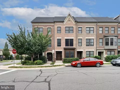 20415 Codman Dr, Ashburn, VA 20147