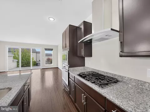 Kitchen - 20415 Codman Dr, Ashburn, VA 20147 photo 3 of 3