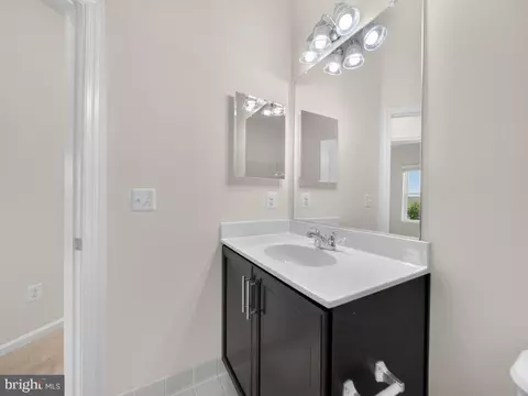Bath - 20415 Codman Dr, Ashburn, VA 20147 photo 5 of 5