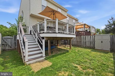 Exterior - 43455 Postrail Sq, Ashburn, VA 20147 photo 5 of 6