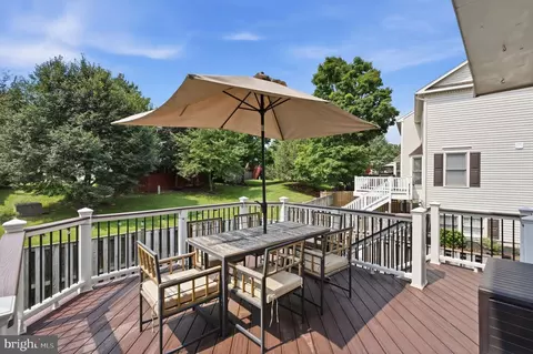 Exterior - 43455 Postrail Sq, Ashburn, VA 20147 photo 4 of 6