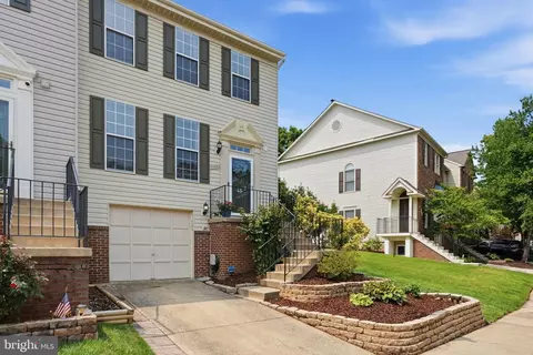 Exterior - 43455 Postrail Sq, Ashburn, VA 20147 photo 2 of 6