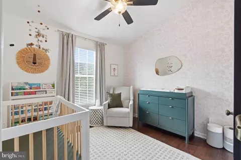 Bedroom - 43455 Postrail Sq, Ashburn, VA 20147 photo 7 of 8