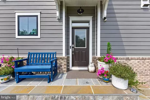 43928 Maritime Song Ter, Leesburg, VA 20176