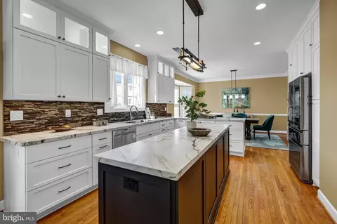 Kitchen - 45917 Pullman Ct, Sterling, VA 20164 photo 1 of 4