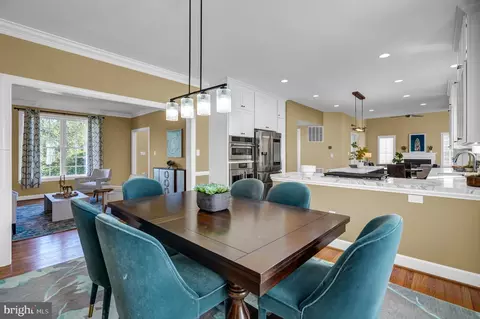 Dining - 45917 Pullman Ct, Sterling, VA 20164 photo 1 of 4
