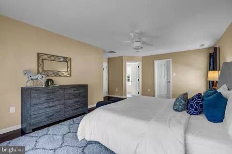 Bedroom - 45917 Pullman Ct, Sterling, VA 20164 photo 2 of 2