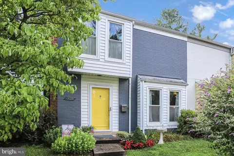 326 Shenandoah St SE, Leesburg, VA 20175