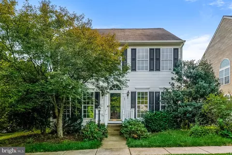 62 Stocks St, Lovettsville, VA 20180