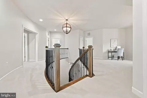 Entry Way - 20646 Holyoke Dr, Ashburn, VA 20147 photo 18 of 29