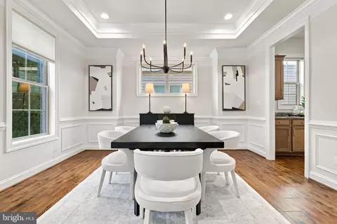 Dining - 20646 Holyoke Dr, Ashburn, VA 20147 photo 3 of 5