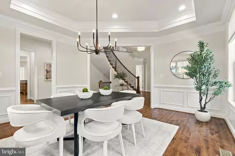 Dining - 20646 Holyoke Dr, Ashburn, VA 20147 photo 2 of 5