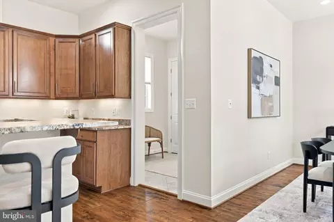 Entry Way - 20646 Holyoke Dr, Ashburn, VA 20147 photo 14 of 29