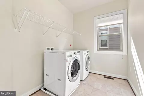 Other - 20646 Holyoke Dr, Ashburn, VA 20147 photo 18 of 31