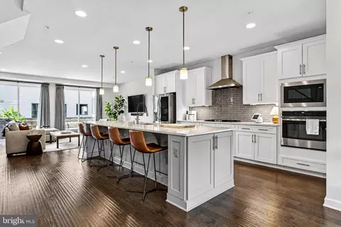 Kitchen - 43479 Charitable St, Ashburn, VA 20148 photo 2 of 2
