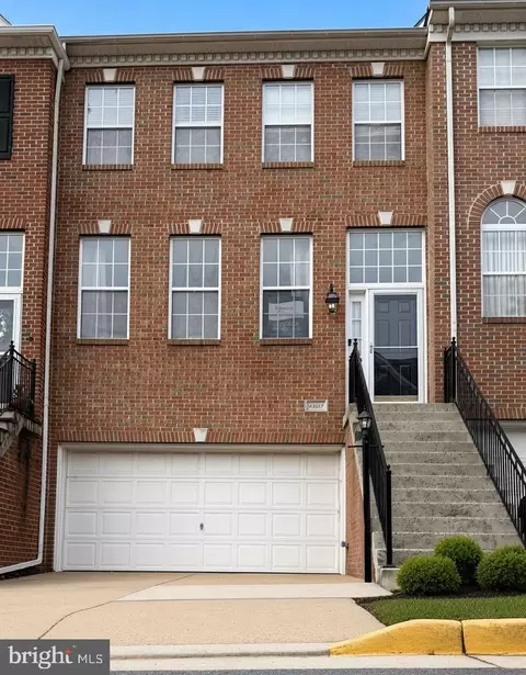 43017 Dearmont Ter, Leesburg, VA 20176