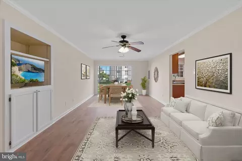 1116 Huntmaster Ter NE #102, Leesburg, VA 20176