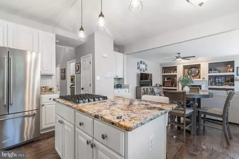 Other - 20828 Cross Timber Dr, Ashburn, VA 20147 photo 4 of 16