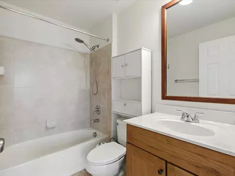 Bath - 42896 Pamplin Ter, Chantilly, VA 20152 photo 4 of 5