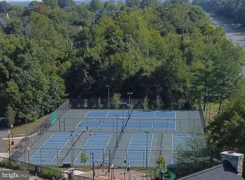 View/Area - 46183 Cecil Ter, Sterling, VA 20165 photo 2 of 3