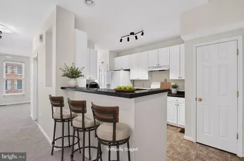 Kitchen - 46183 Cecil Ter, Sterling, VA 20165 photo 1 of 6