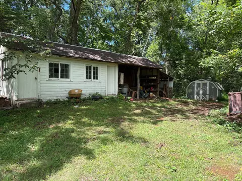 Exterior - 40114 Braddock Rd, Aldie, VA 20105 photo 5 of 10