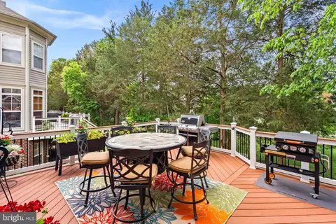 Exterior - 42755 Chatelain Cir, Brambleton, VA 20148 photo 17 of 23