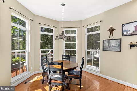 Dining - 42755 Chatelain Cir, Brambleton, VA 20148 photo 4 of 4